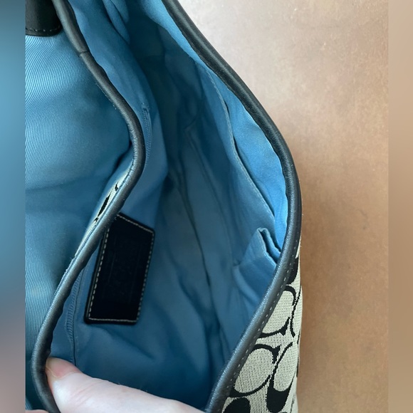 Coach EUC πHost Pick x2π flap shoulder bag- Signature grey, black with silver - Picture 8 of 14